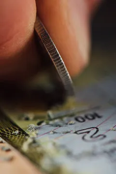 第三步：启动应用